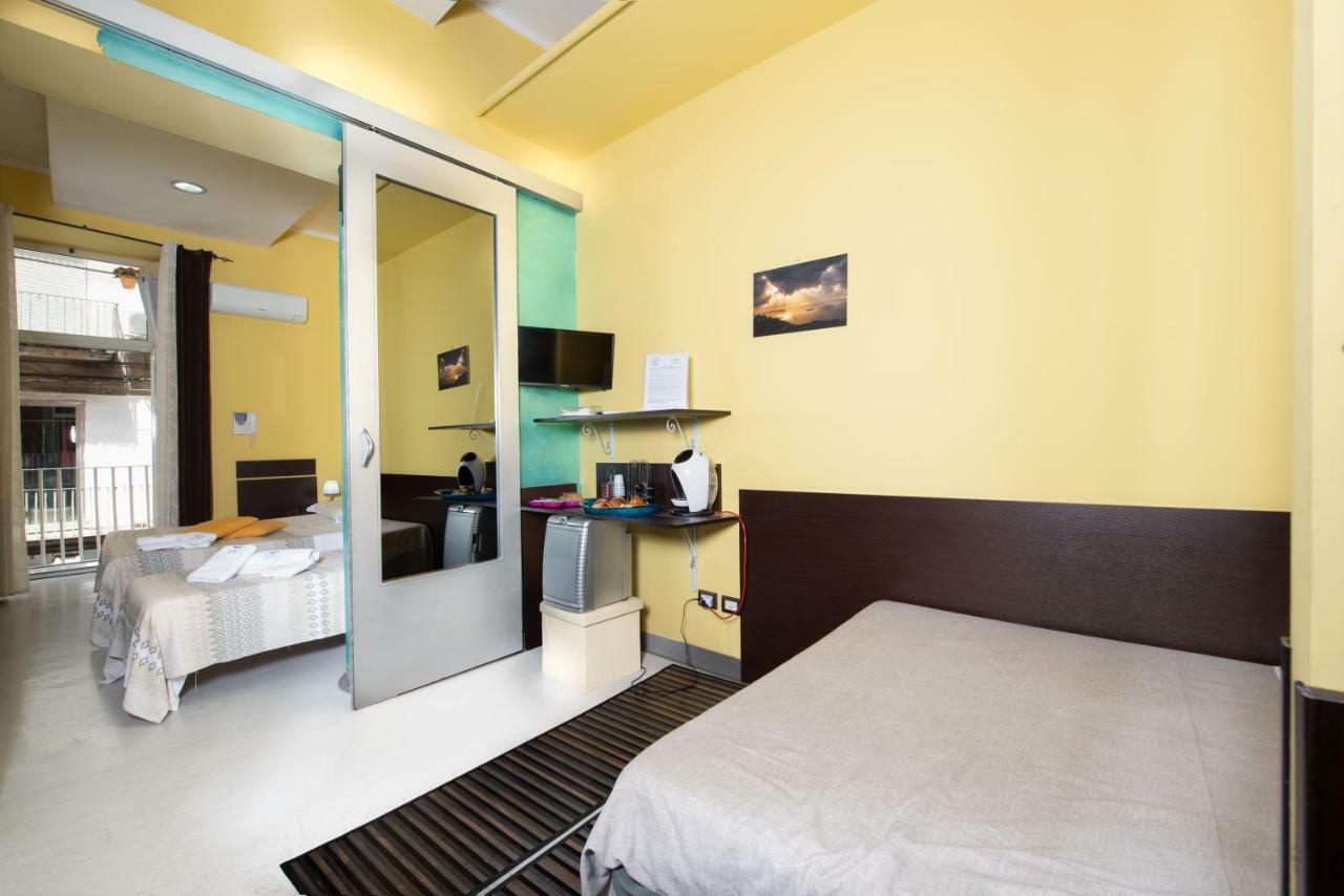 Chiaia Relax Bed & Breakfast Naples Exterior photo